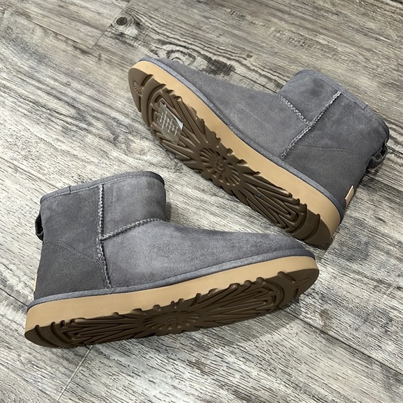 New UGG Gray Classic Mini Boots - Picture 6 of 10